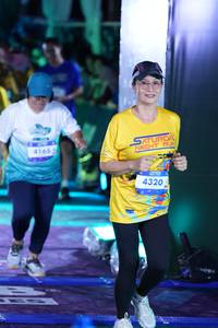 BIB: 4165, 4320
                            <button type="button" onclick="openModal(26239701)" class="btn btn-primary btn-sm float-right btn-popup" data-toggle="modal" data-target=".modal-high-quality">
                        <i class="fas fa-shopping-cart"></i> Add to Cart
                    </button>
                                            <button type="button" onclick="isThisMe(26239701, true)" class="btn btn-success btn-sm float-right btn-popup btn-isme hidden" data-toggle="tooltip" data-placement="bottom" title="นี่คือรูปของคุณใช่ไหม คลิกที่นี่เพื่อเอาเข้าอัลบั้ม">
                        <i class="fas fa-plus"></i> Add to album
                    </button>
                    <button type="button" onclick="isThisMe(26239701, false)" class="btn btn-warning btn-sm float-right btn-popup btn-isnotme hidden">
                        <i class="fas fa-ban"></i> Remove from album
                    </button>